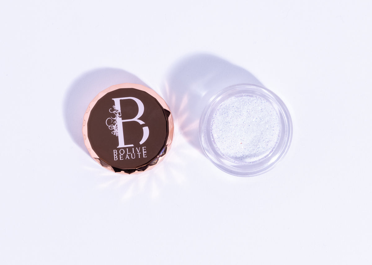 Brick City white fine glitter eyeshadow with blue-violet iridescent flecks by Bolive Beauté