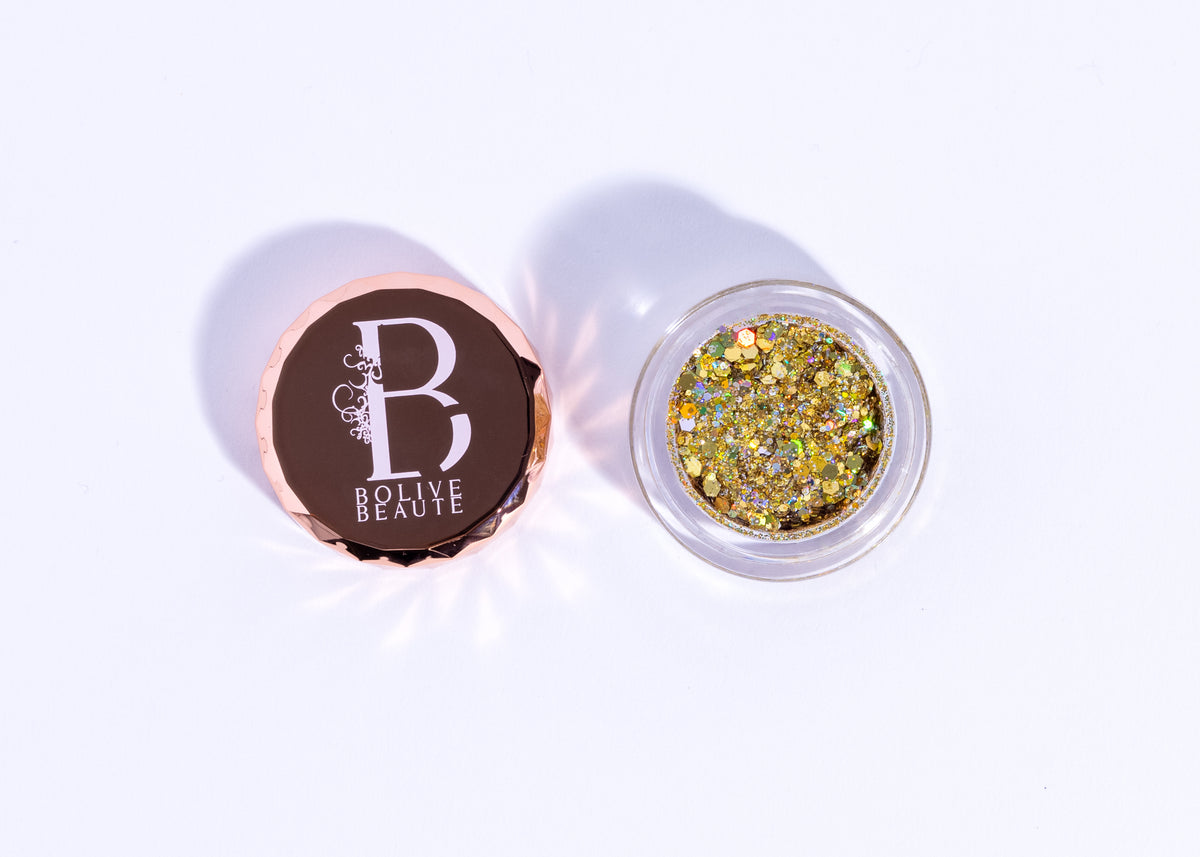 Golden Gyal true gold glitter eyeshadow by Bolive Beauté