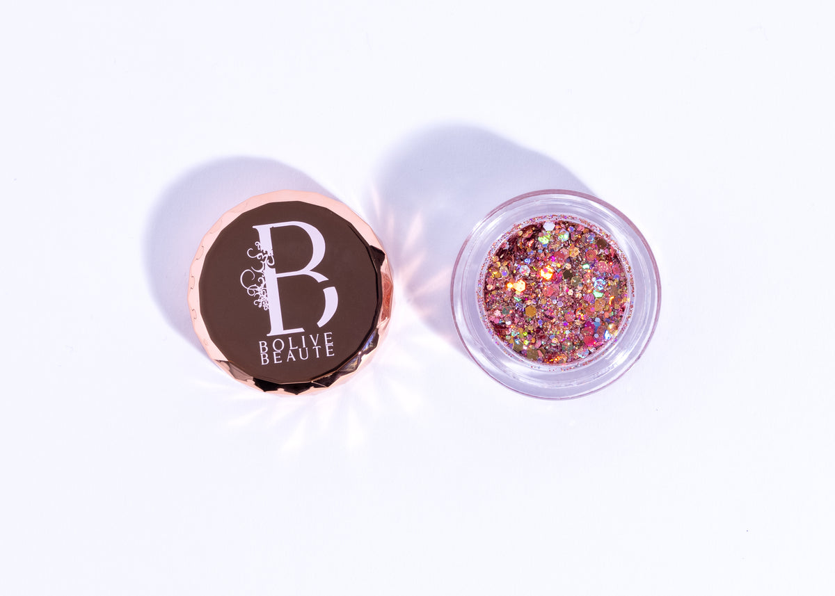 Savage rose gold glitter eyeshadow by Bolive Beauté