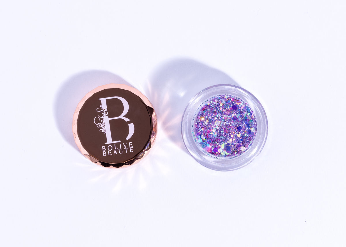 Jacaranda iridescent lavender glitter eyeshadow by Bolive Beauté