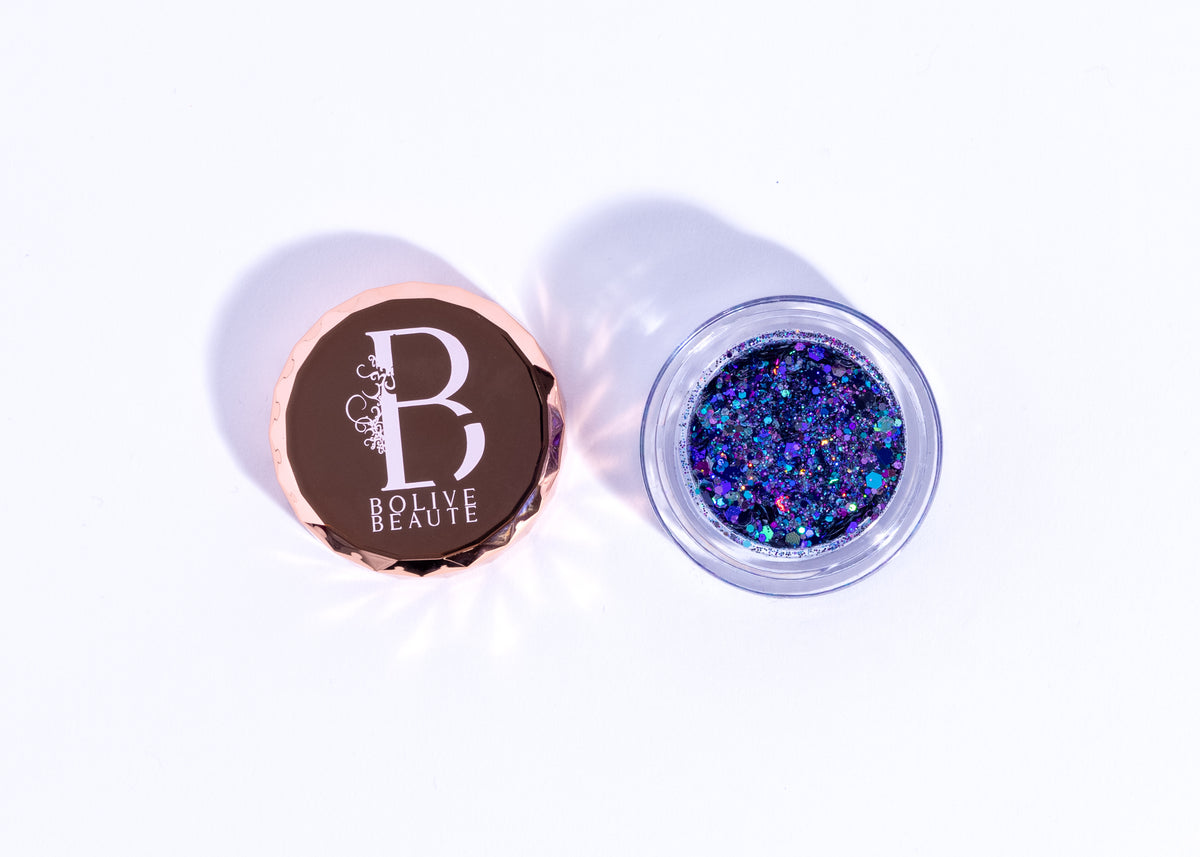 Icey Indigo indigo blue glitter eyeshadow with purple and teal flecks by Bolive Beauté