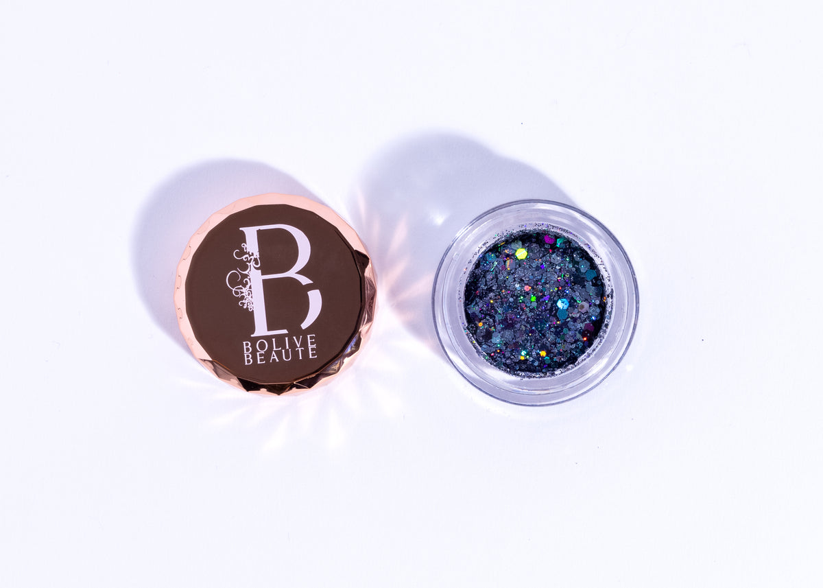 Shake the Room holographic black glitter eyeshadow by Bolive Beauté